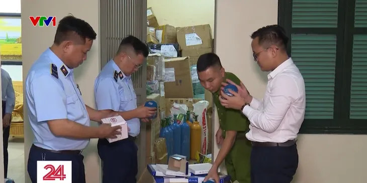 Thủ đoạn tinh vi sản xuất, kinh doanh phụ tùng ô tô giả - Ảnh 1. Thủ đoạn tinh vi sản xuất, kinh doanh phụ tùng ô tô giả - Ảnh 1.