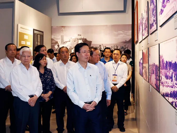 Chủ tịch nước Võ Văn Thưởng gặp mặt cựu tù chính trị Côn Đảo - Ảnh 5. Chủ tịch nước Võ Văn Thưởng gặp mặt cựu tù chính trị Côn Đảo - Ảnh 5.