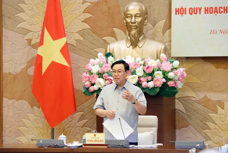 Quy hoạch đô thị phải có tầm nhìn dài hạn, lấy con người làm trung tâm - Ảnh 3. Quy hoạch đô thị phải có tầm nhìn dài hạn, lấy con người làm trung tâm - Ảnh 3.