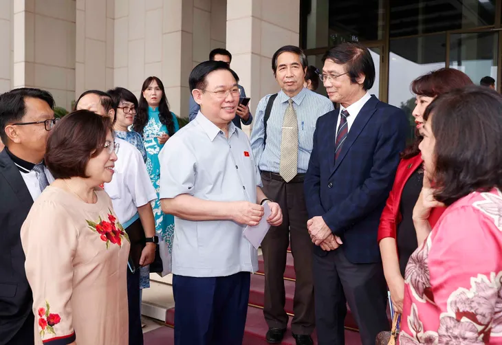 Quy hoạch đô thị phải có tầm nhìn dài hạn, lấy con người làm trung tâm - Ảnh 1. Quy hoạch đô thị phải có tầm nhìn dài hạn, lấy con người làm trung tâm - Ảnh 1.