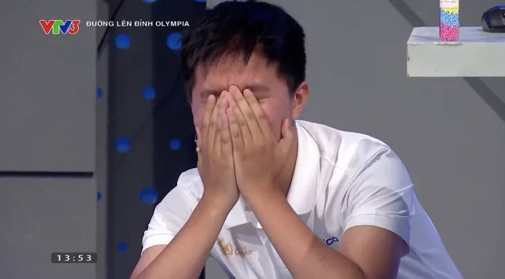 Đường lên đỉnh Olympia: Nam sinh Thanh Hóa bật khóc giây phút giành được cầu truyền hình chung kết năm - Ảnh 9. Đường lên đỉnh Olympia: Nam sinh Thanh Hóa bật khóc giây phút giành được cầu truyền hình chung kết năm - Ảnh 9.