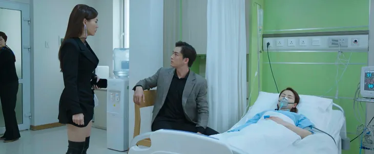 Loạt trang phục siêu lố của Mai Anh phim Nơi giấc mơ tìm về - Ảnh 3. Loạt trang phục siêu lố của Mai Anh phim Nơi giấc mơ tìm về - Ảnh 3.