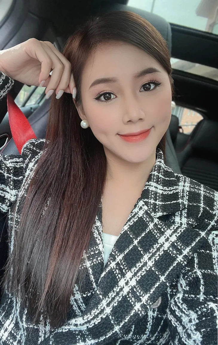 Loạt trang phục siêu lố của Mai Anh phim Nơi giấc mơ tìm về - Ảnh 15. Loạt trang phục siêu lố của Mai Anh phim Nơi giấc mơ tìm về - Ảnh 15.