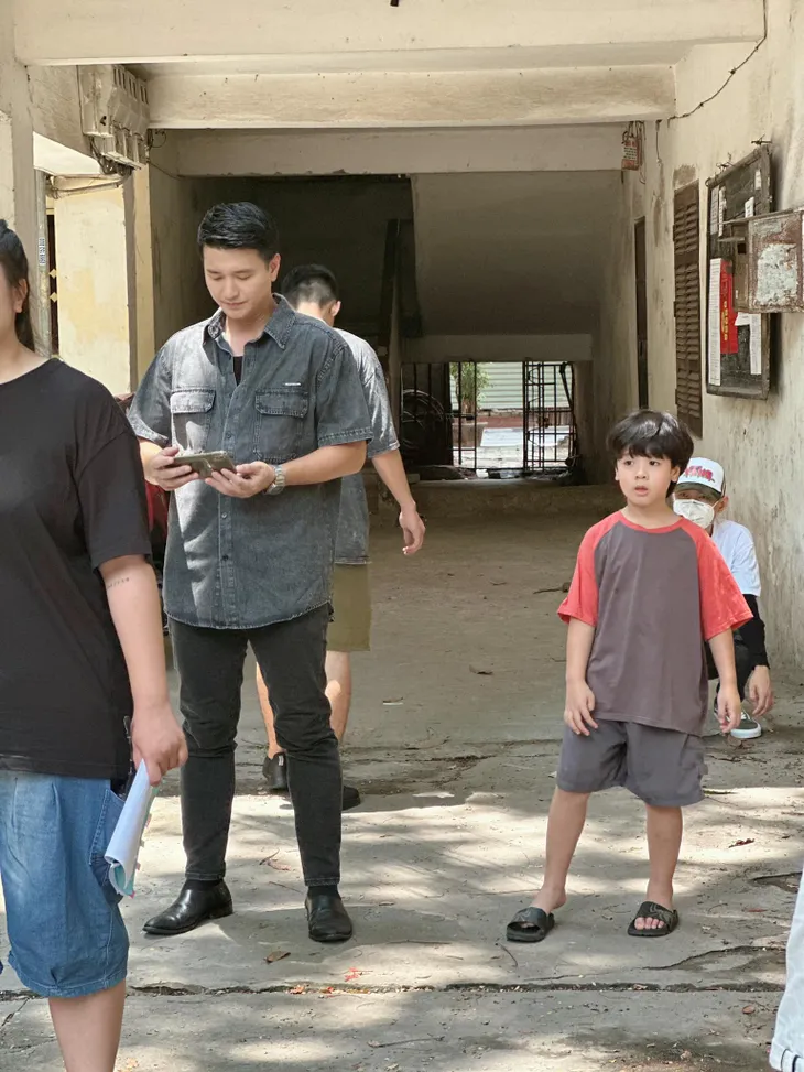 Phim mới VFC: Cá đông lạnh Bảo Anh có thêm Mù tạt Huyền Trang - Ảnh 1. Phim mới VFC: Cá đông lạnh Bảo Anh có thêm Mù tạt Huyền Trang - Ảnh 1.