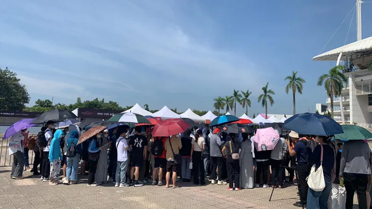 Sân khấu concert BLACKPINK tại Hà Nội đang gấp rút hoàn thiện - Ảnh 3. Sân khấu concert BLACKPINK tại Hà Nội đang gấp rút hoàn thiện - Ảnh 3.