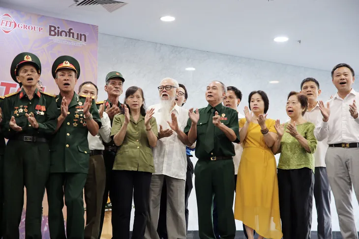 Hội Cựu chiến binh và Đoàn Thanh niên VTV tri ân liệt sĩ, gặp mặt thương binh và gia đình người có công - Ảnh 22.