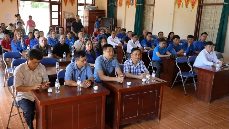 Tuổi trẻ VTV tri ân các anh hùng liệt sĩ, Mẹ Việt Nam anh hùng, thương bệnh binh và gia đình chính sách - Ảnh 11. Tuổi trẻ VTV tri ân các anh hùng liệt sĩ, Mẹ Việt Nam anh hùng, thương bệnh binh và gia đình chính sách - Ảnh 11.