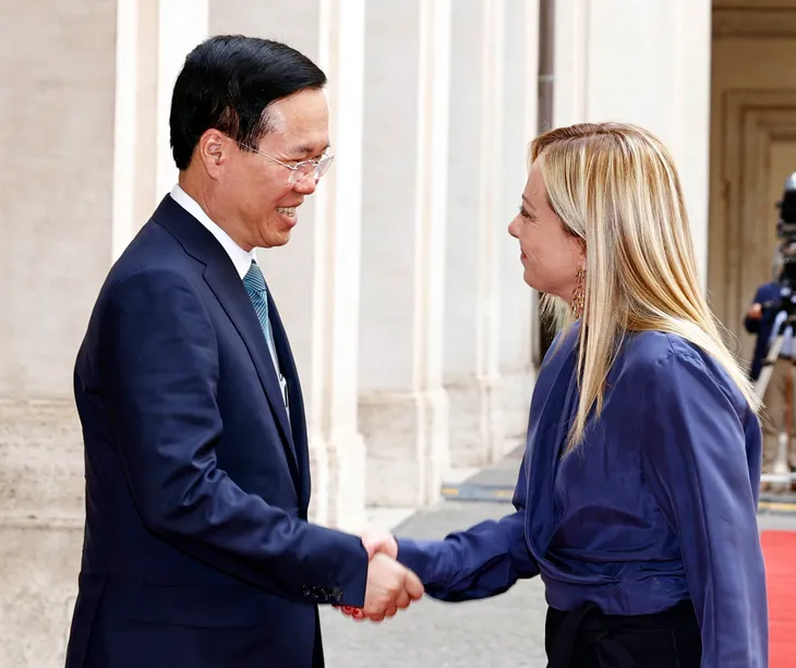 Chủ tịch nước Võ Văn Thưởng gặp Thủ tướng Italy Giorgia Meloni - Ảnh 2. Chủ tịch nước Võ Văn Thưởng gặp Thủ tướng Italy Giorgia Meloni - Ảnh 2.