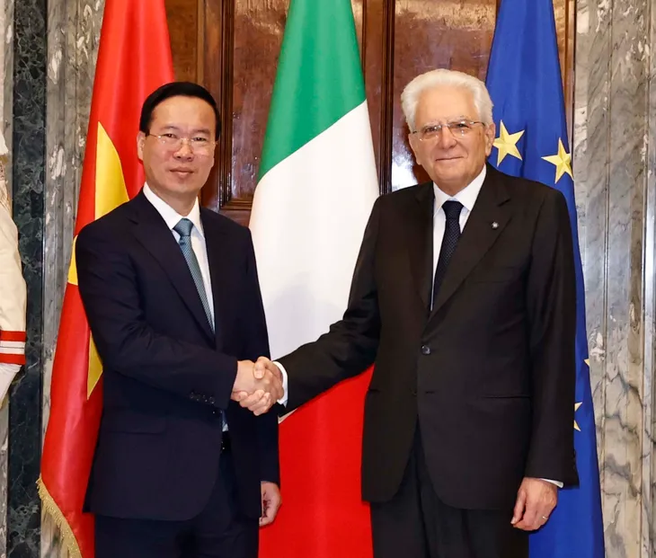 Lễ đón chính thức Chủ tịch nước Võ Văn Thưởng thăm cấp nhà nước tới Italy - Ảnh 6. Lễ đón chính thức Chủ tịch nước Võ Văn Thưởng thăm cấp nhà nước tới Italy - Ảnh 6.