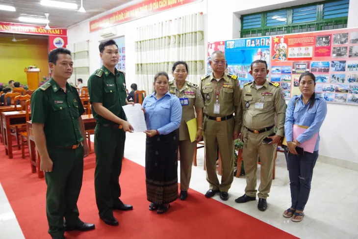 Tây Ninh: Tiếp nhận bàn giao 33 công dân bị cưỡng bức lao động ở nước ngoài - Ảnh 1. Tây Ninh: Tiếp nhận bàn giao 33 công dân bị cưỡng bức lao động ở nước ngoài - Ảnh 1.