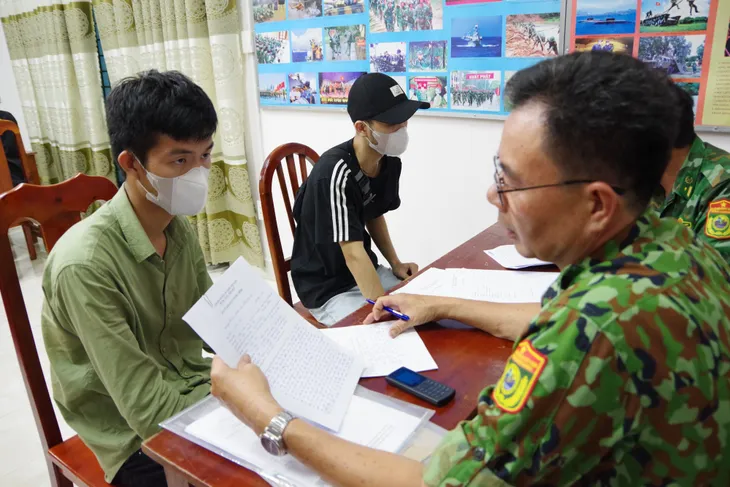 Tây Ninh: Tiếp nhận bàn giao 33 công dân bị cưỡng bức lao động ở nước ngoài - Ảnh 3. Tây Ninh: Tiếp nhận bàn giao 33 công dân bị cưỡng bức lao động ở nước ngoài - Ảnh 3.