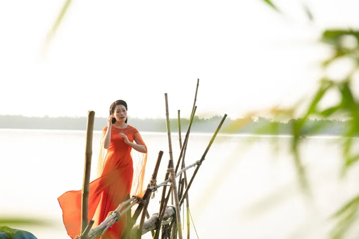 Sao Mai Huyền Trang ra MV hướng về ngày Thương binh Liệt sỹ - Ảnh 1. Sao Mai Huyền Trang ra MV hướng về ngày Thương binh Liệt sỹ - Ảnh 1.