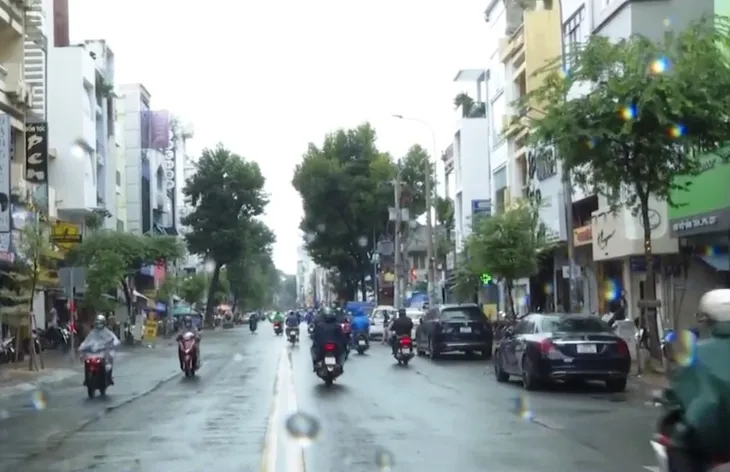 Mức thu phí sử dụng lòng đường, vỉa hè ở TP Hồ Chí Minh là bao nhiêu? - Ảnh 2. Mức thu phí sử dụng lòng đường, vỉa hè ở TP Hồ Chí Minh là bao nhiêu? - Ảnh 2.