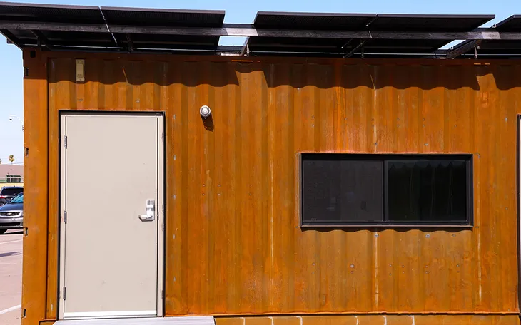 Nhà năng lượng mặt trời làm từ container - Ảnh 4. Nhà năng lượng mặt trời làm từ container - Ảnh 4.