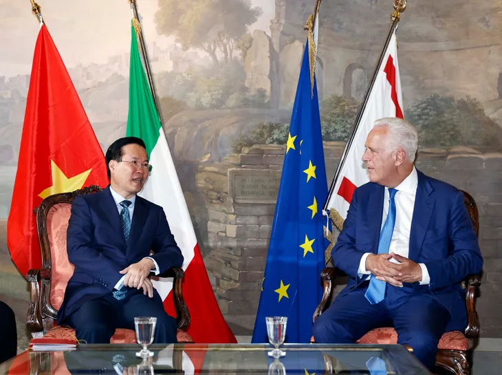 Chủ tịch nước Võ Văn Thưởng thăm vùng Tuscany, Italy - Ảnh 2. Chủ tịch nước Võ Văn Thưởng thăm vùng Tuscany, Italy - Ảnh 2.