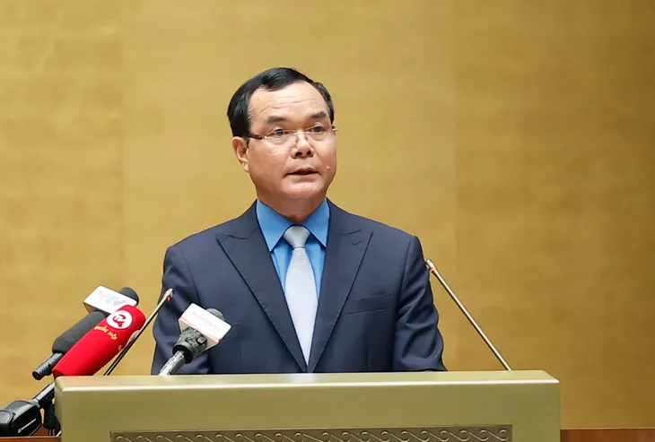 Chủ tịch Quốc hội Vương Đình Huệ chủ trì Diễn đàn người lao động năm 2023 - Ảnh 3. Chủ tịch Quốc hội Vương Đình Huệ chủ trì Diễn đàn người lao động năm 2023 - Ảnh 3.