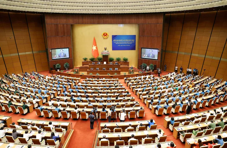 Chủ tịch Quốc hội Vương Đình Huệ chủ trì Diễn đàn người lao động năm 2023 - Ảnh 1. Chủ tịch Quốc hội Vương Đình Huệ chủ trì Diễn đàn người lao động năm 2023 - Ảnh 1.