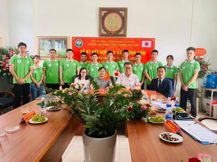 Trường Cao đẳng Công thương Việt Nam tuyển sinh năm 2023 - Ảnh 3.