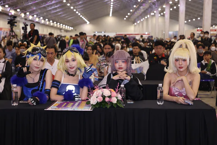 Bạn trẻ TP Hồ Chí Minh nô nức cosplay nhân vật truyện tranh - Ảnh 6. Bạn trẻ TP Hồ Chí Minh nô nức cosplay nhân vật truyện tranh - Ảnh 6.