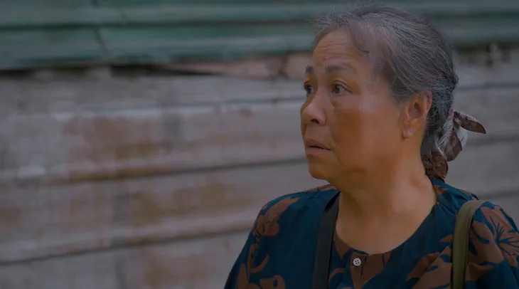 NSƯT Thanh Quý lột xác khỏi bà Tình trong phim mới - Ảnh 5. NSƯT Thanh Quý lột xác khỏi bà Tình trong phim mới - Ảnh 5.