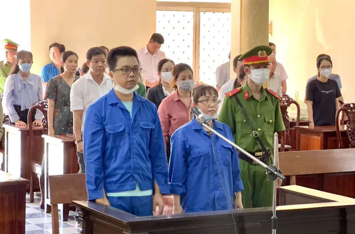 Xét xử vụ “Tham ô tài sản” xảy ra tại một ngân hàng ở An Giang - Ảnh 1. Xét xử vụ “Tham ô tài sản” xảy ra tại một ngân hàng ở An Giang - Ảnh 1.