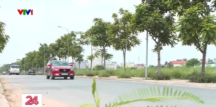 Người dân mong có chú thích cho các tuyến phố được đặt tên mới ở Hà Nội - Ảnh 1. Người dân mong có chú thích cho các tuyến phố được đặt tên mới ở Hà Nội - Ảnh 1.