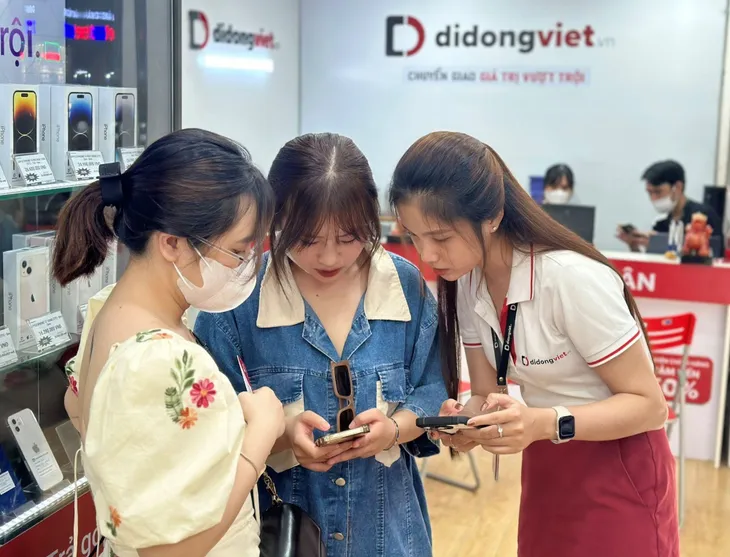 Xu hướng Thu cũ đổi mới điện thoại ngày càng tăng, vì sao? - Ảnh 1. Xu hướng Thu cũ đổi mới điện thoại ngày càng tăng, vì sao? - Ảnh 1.