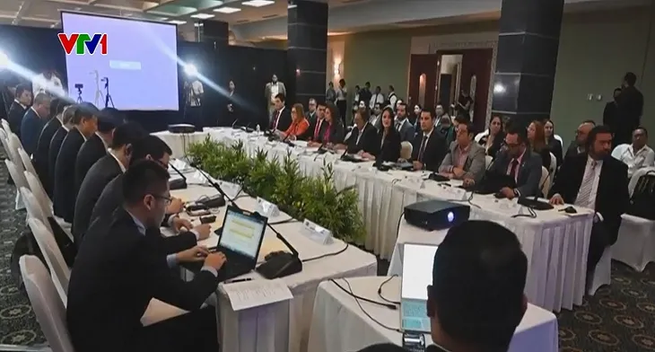 Honduras đề nghị Trung Quốc xây dựng đường sắt xuyên đại dương - Ảnh 1. Honduras đề nghị Trung Quốc xây dựng đường sắt xuyên đại dương - Ảnh 1.