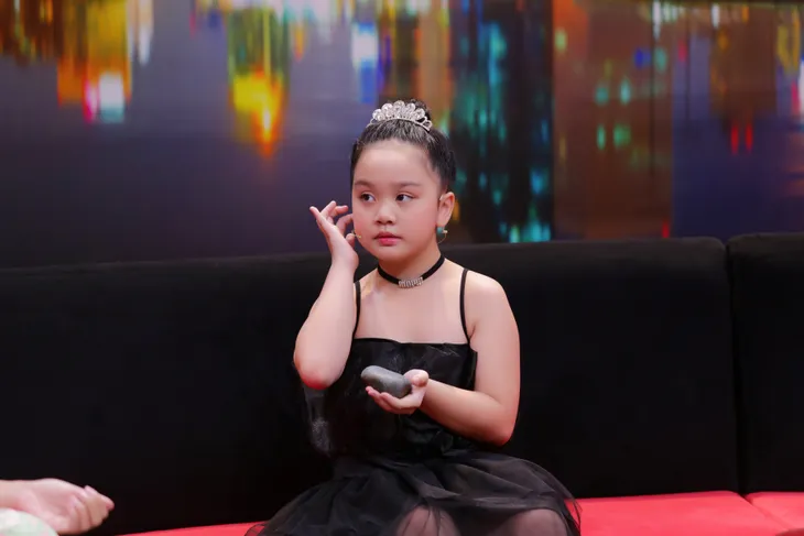 Điều Con Muốn Nói - Tập 1: Á hậu Hoàng Oanh thừa nhận làm mẹ đơn thân không hề dễ dàng - Ảnh 6. Điều Con Muốn Nói - Tập 1: Á hậu Hoàng Oanh thừa nhận làm mẹ đơn thân không hề dễ dàng - Ảnh 6.
