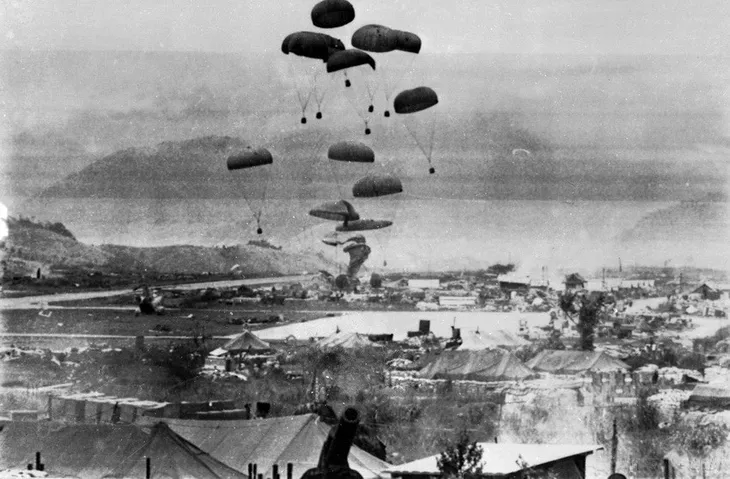 55 năm Chiến thắng Đường 9 - Khe Sanh: Bước tiến vượt bậc của nghệ thuật quân sự Việt Nam - Ảnh 19. 55 năm Chiến thắng Đường 9 - Khe Sanh: Bước tiến vượt bậc của nghệ thuật quân sự Việt Nam - Ảnh 19.