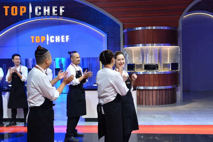 Top Chef - Tập 8: Tôn vinh tôm hùm Việt Nam trên bàn tiệc thế giới - Ảnh 5. Top Chef - Tập 8: Tôn vinh tôm hùm Việt Nam trên bàn tiệc thế giới - Ảnh 5.