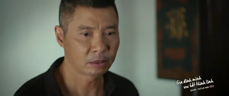 Gia đình mình vui bất thình lình - Tập 46: Bố Phương (NSND Công Lý) không ngừng mỉa mai Công - Ảnh 4. Gia đình mình vui bất thình lình - Tập 46: Bố Phương (NSND Công Lý) không ngừng mỉa mai Công - Ảnh 4.