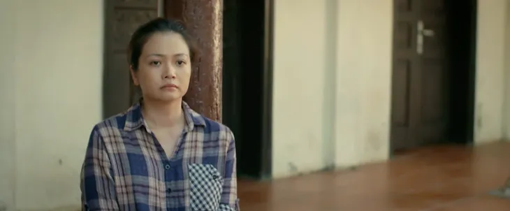 Gia đình mình vui bất thình lình - Tập 46: Công cay xè mắt ôm Phương lần cuối, nỗi khổ này ai hiểu thấu! - Ảnh 41. Gia đình mình vui bất thình lình - Tập 46: Công cay xè mắt ôm Phương lần cuối, nỗi khổ này ai hiểu thấu! - Ảnh 41.