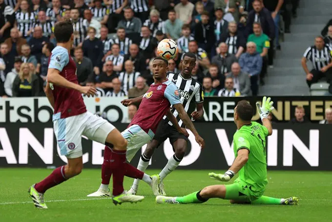Newcastle United khởi đầu ấn tượng tại giải Ngoại hạng Anh - Ảnh 1. Newcastle United khởi đầu ấn tượng tại giải Ngoại hạng Anh - Ảnh 1.