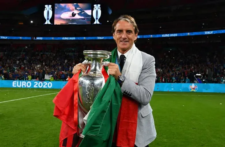 Roberto Mancini từ chức HLV ĐT Italia - Ảnh 1. Roberto Mancini từ chức HLV ĐT Italia - Ảnh 1.