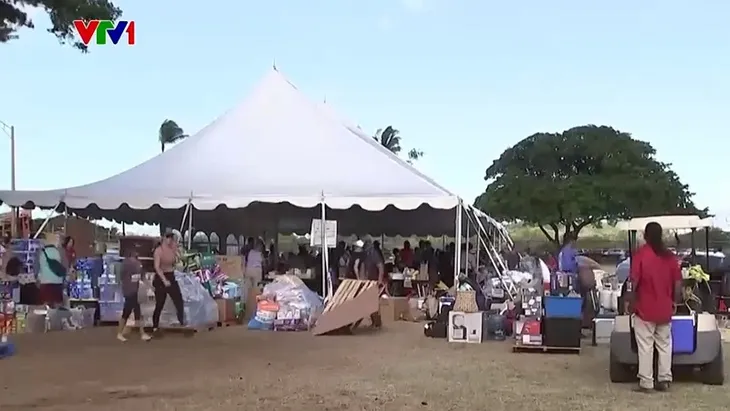 Cháy rừng tại Hawaii: Ít nhất 93 người chết, thiệt hại lên tới 6 tỷ USD - Ảnh 2. Cháy rừng tại Hawaii: Ít nhất 93 người chết, thiệt hại lên tới 6 tỷ USD - Ảnh 2.
