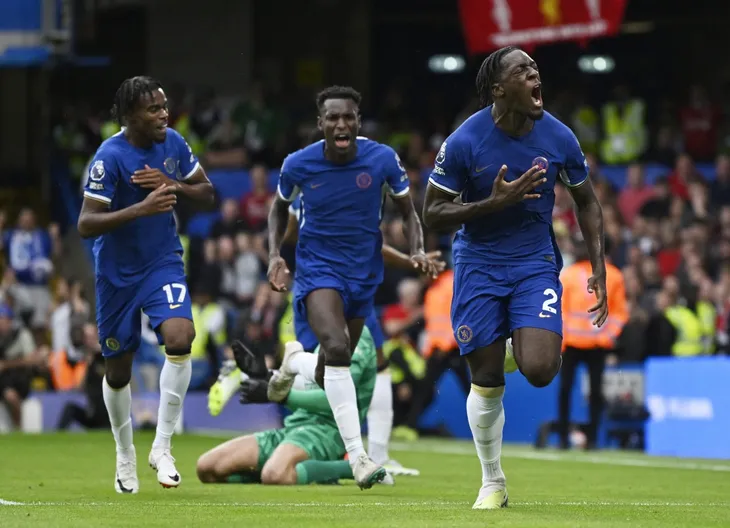 Chelsea chia điểm Liverpool trong ngày khai màn Ngoại hạng Anh mùa giải mới - Ảnh 2. Chelsea chia điểm Liverpool trong ngày khai màn Ngoại hạng Anh mùa giải mới - Ảnh 2.
