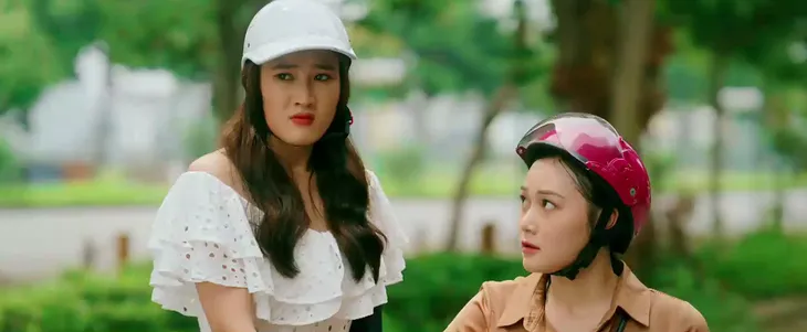 Làng trong phố - Tập 12: Cô sinh viên sợ nghèo hèn bất chấp cặp đàn ông có vợ - Ảnh 4. Làng trong phố - Tập 12: Cô sinh viên sợ nghèo hèn bất chấp cặp đàn ông có vợ - Ảnh 4.