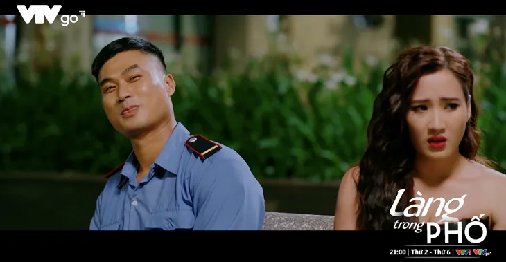 Làng trong phố - Tập 13: Buồn tủi vì cô đơn, Nhung muốn dựa vào vai Hiếu - Ảnh 1. Làng trong phố - Tập 13: Buồn tủi vì cô đơn, Nhung muốn dựa vào vai Hiếu - Ảnh 1.