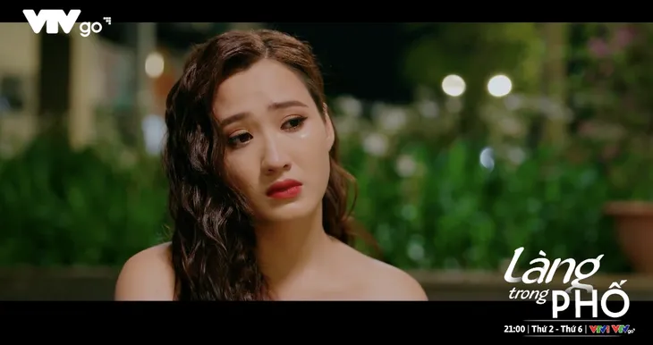 Làng trong phố - Tập 13: Buồn tủi vì cô đơn, Nhung muốn dựa vào vai Hiếu - Ảnh 8. Làng trong phố - Tập 13: Buồn tủi vì cô đơn, Nhung muốn dựa vào vai Hiếu - Ảnh 8.