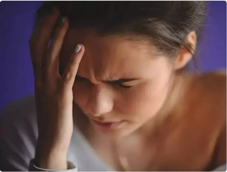 Tại sao phụ nữ bị đau nửa đầu nhiều hơn nam giới? - Ảnh 2. Tại sao phụ nữ bị đau nửa đầu nhiều hơn nam giới? - Ảnh 2.
