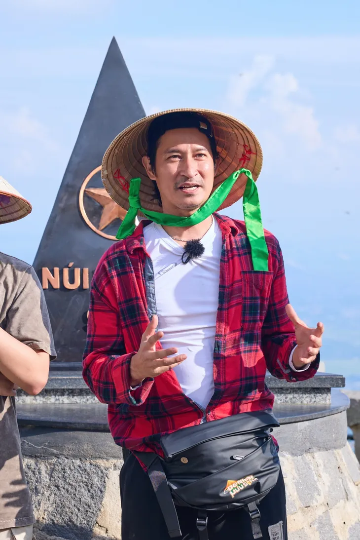 Tiết lộ lý do Huy Khánh bỏ phim truyền hình để quay show thực tế - Ảnh 3. Tiết lộ lý do Huy Khánh bỏ phim truyền hình để quay show thực tế - Ảnh 3.
