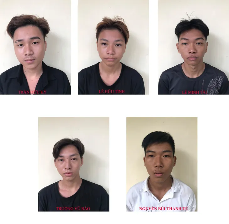 Nhóm thanh niên vô cớ chém người, đập phá đám tang - Ảnh 1. Nhóm thanh niên vô cớ chém người, đập phá đám tang - Ảnh 1.
