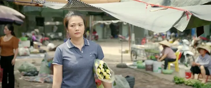 Gia đình mình vui bất thình lình - Tập 48: Rũ bỏ quá khứ để sống thanh thản, Phương đâu hay Công mới là người đau nhất - Ảnh 16. Gia đình mình vui bất thình lình - Tập 48: Rũ bỏ quá khứ để sống thanh thản, Phương đâu hay Công mới là người đau nhất - Ảnh 16.