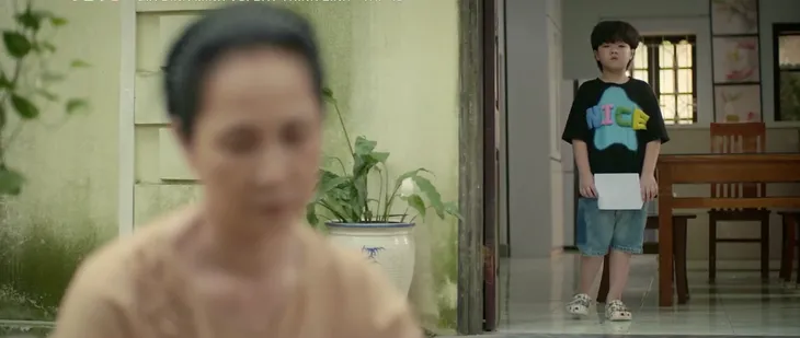 Gia đình mình vui bất thình lình - Tập 48: Rũ bỏ quá khứ để sống thanh thản, Phương đâu hay Công mới là người đau nhất - Ảnh 32. Gia đình mình vui bất thình lình - Tập 48: Rũ bỏ quá khứ để sống thanh thản, Phương đâu hay Công mới là người đau nhất - Ảnh 32.