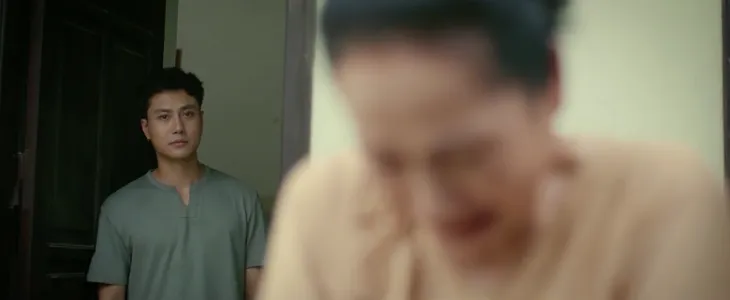 Gia đình mình vui bất thình lình - Tập 48: Rũ bỏ quá khứ để sống thanh thản, Phương đâu hay Công mới là người đau nhất - Ảnh 46. Gia đình mình vui bất thình lình - Tập 48: Rũ bỏ quá khứ để sống thanh thản, Phương đâu hay Công mới là người đau nhất - Ảnh 46.
