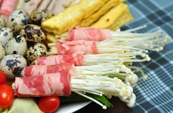 Món nhúng lẩu quen thuộc là siêu thực phẩm tốt cho cơ thể - Ảnh 2. Món nhúng lẩu quen thuộc là siêu thực phẩm tốt cho cơ thể - Ảnh 2.