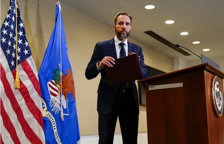 Ông Trump đối mặt cáo buộc liên bang vì âm mưu đảo ngược kết quả bầu cử năm 2020 - Ảnh 2. Ông Trump đối mặt cáo buộc liên bang vì âm mưu đảo ngược kết quả bầu cử năm 2020 - Ảnh 2.
