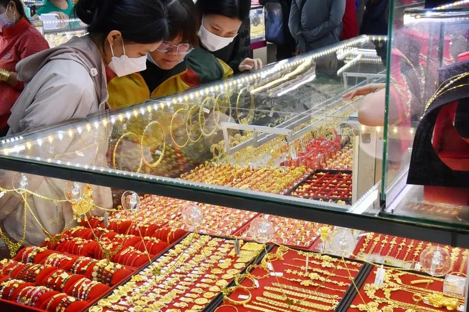 Giá vàng có thể tăng trong tuần tới - Ảnh 1. Giá vàng có thể tăng trong tuần tới - Ảnh 1.