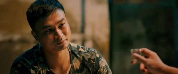 Làng trong phố - Tập 3: Không muốn mang tiếng ăn bám vợ, Hiếu quyết tâm lên thành phố tìm việc - Ảnh 18. Làng trong phố - Tập 3: Không muốn mang tiếng ăn bám vợ, Hiếu quyết tâm lên thành phố tìm việc - Ảnh 18.